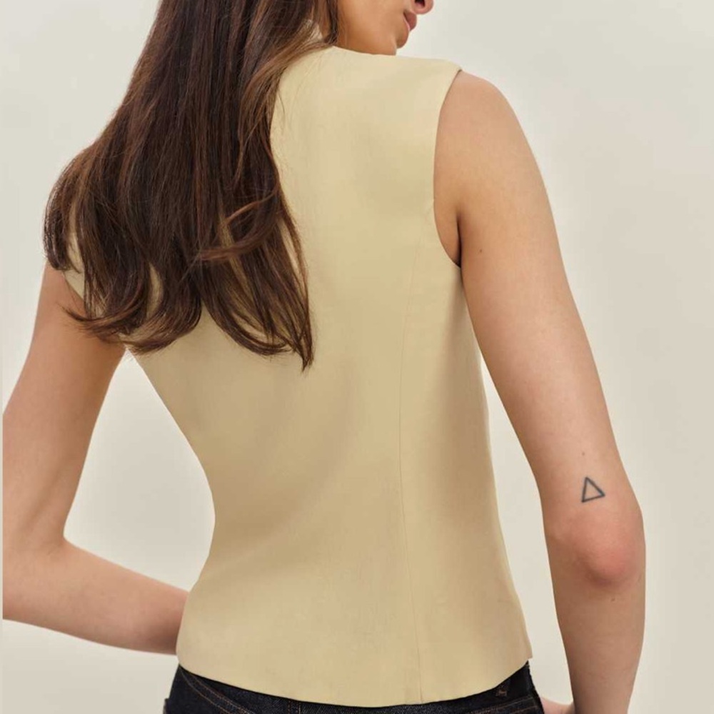 Reformation Lottie Vest Blonde